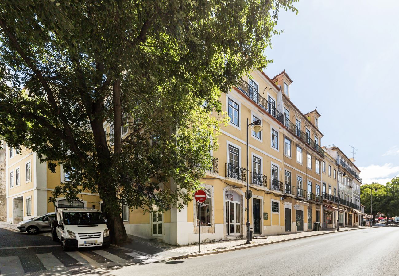 Fachada exterior, estúdio standard, alojamento Janelas Verdes, Lisboa