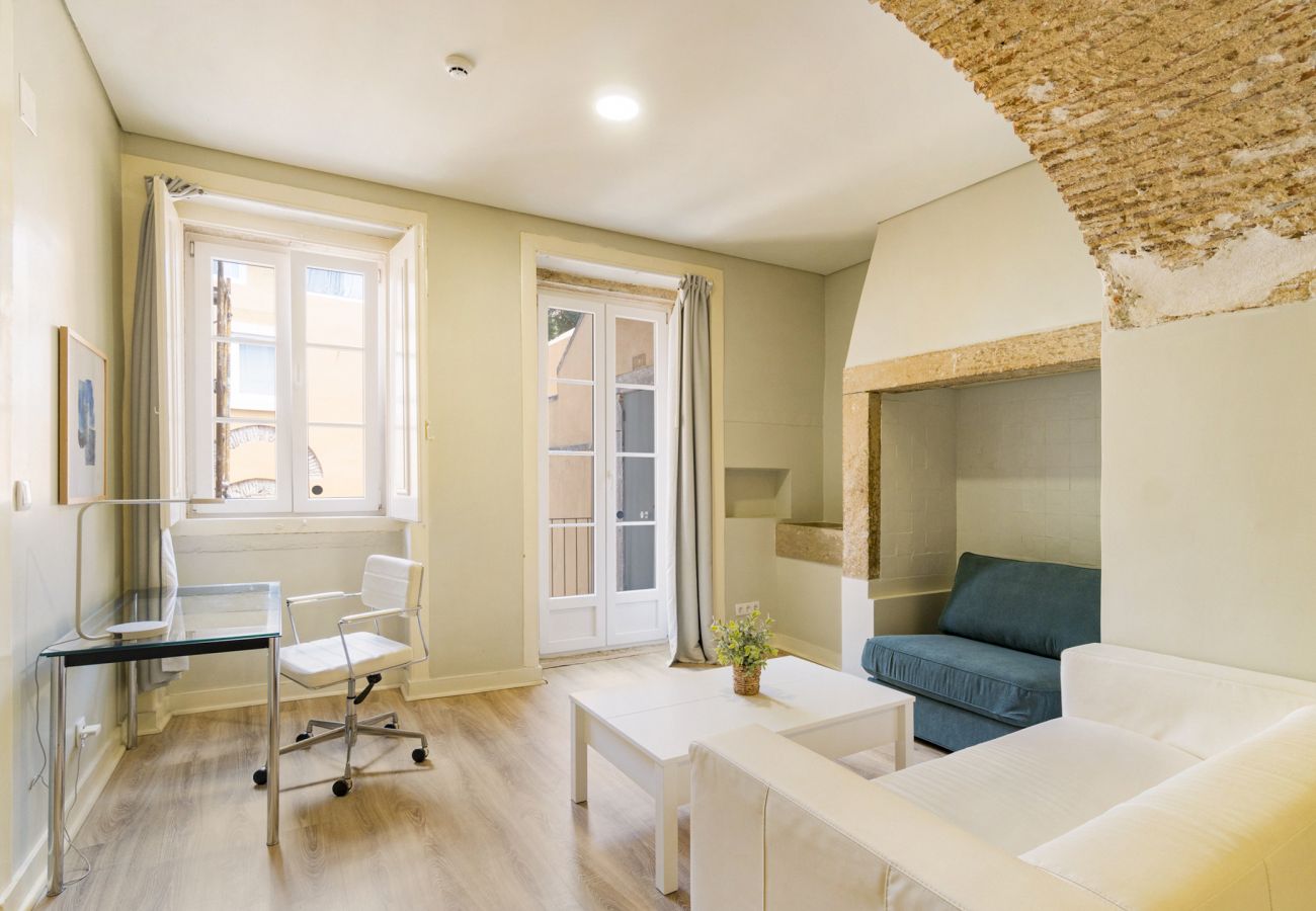 Sala de estar, apartamento T1 executivo, alojamento Janelas Verdes,  Lisboa